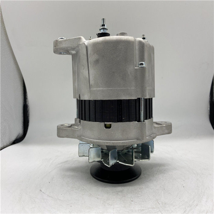 Альтернатор 24V 15A 600-821-3850 0-33000-5510 экскаватора PC60-5 PC60-6 4D95